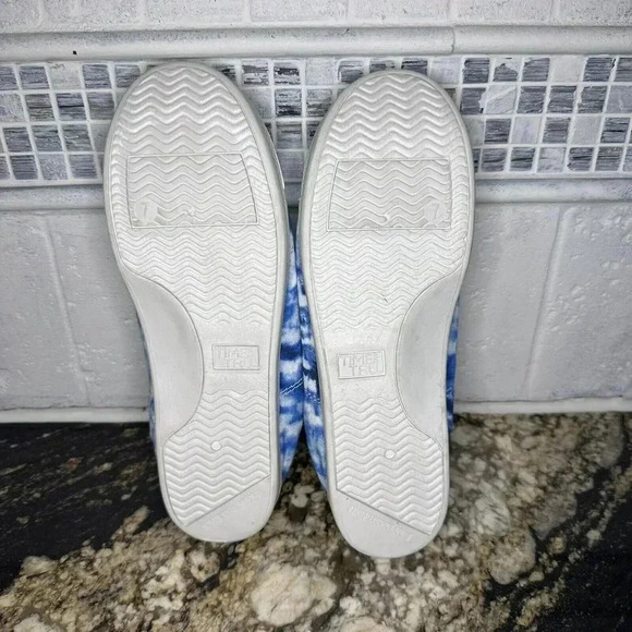 Time And Tru - Blue & White Tye Dye Woman's Shoes Size 7, NEW without Tags! - Picture 3 of 8